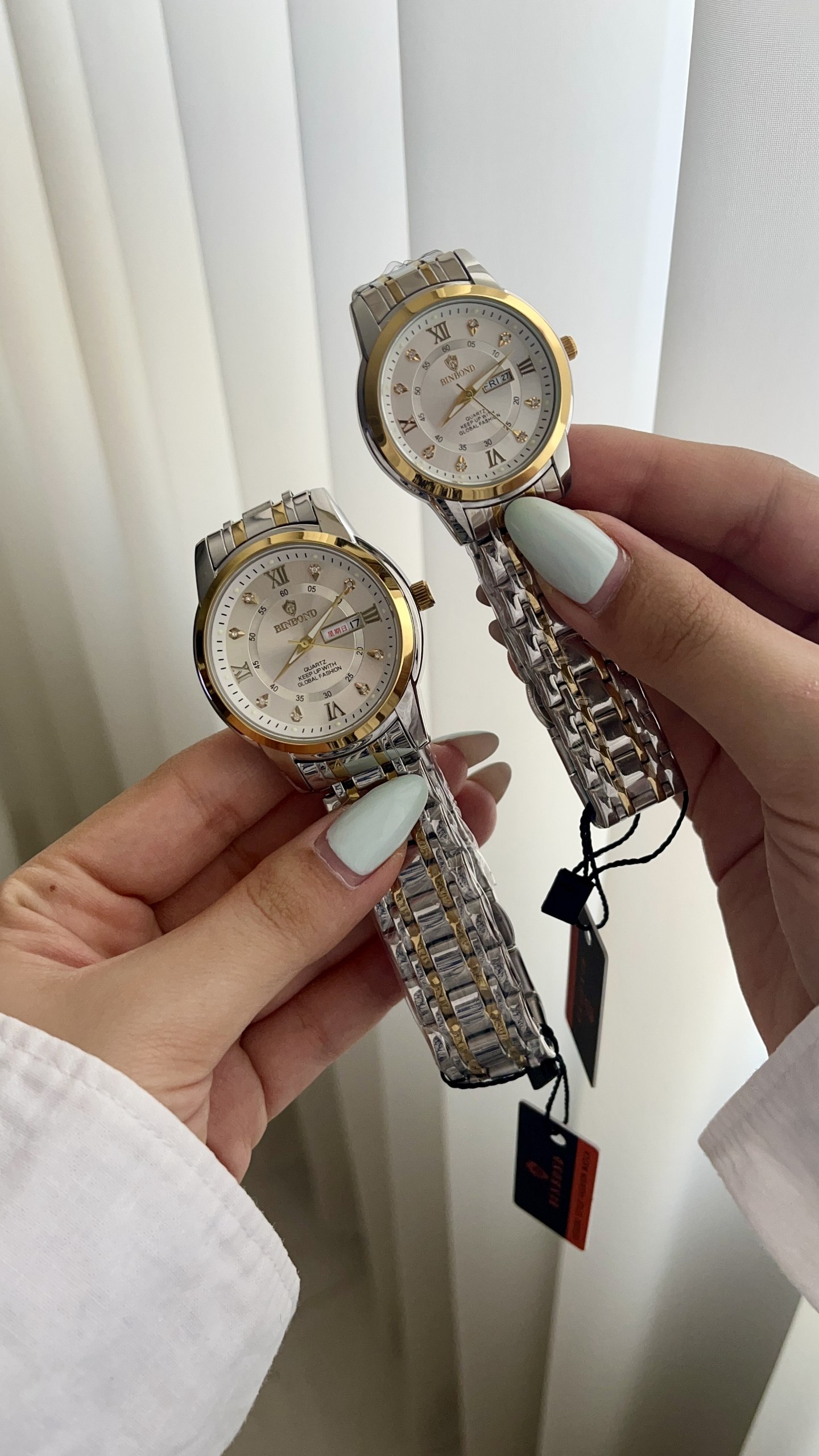 ⌚️ست ساعت بین باند مدلی نو  مقاوم دربرابر آب برندشرکتی  دارای روز شمار  ایام هفته  بند استیل فولاد شیشه سافایر  شب نما قفل دو پروانه  موتور کوارتز